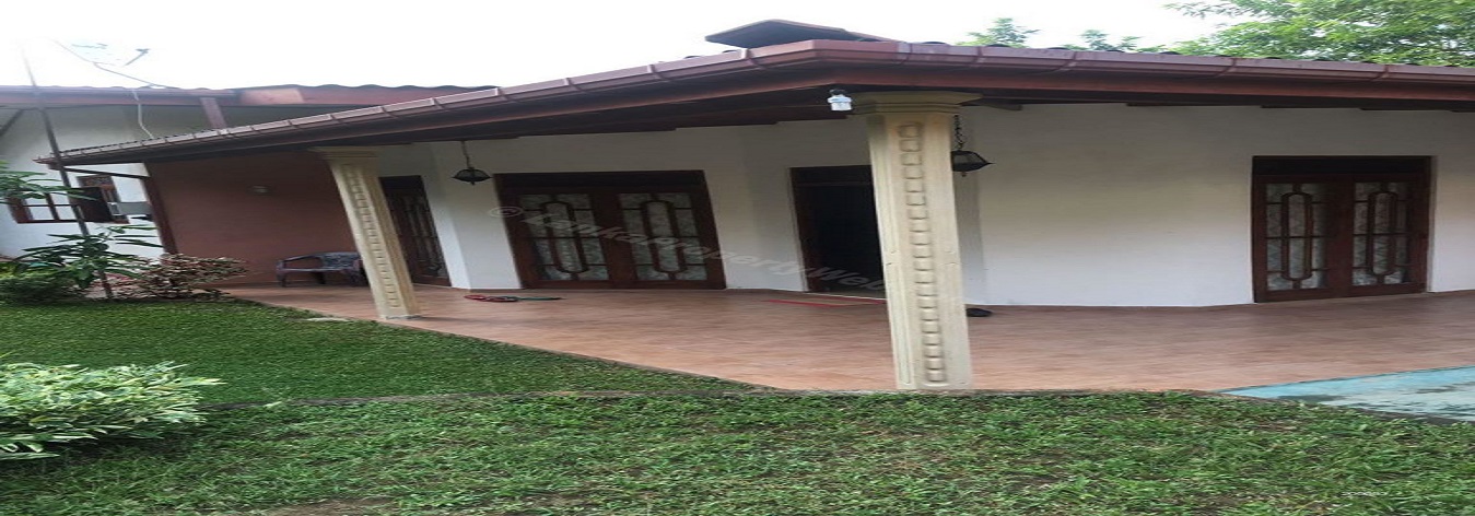 House for sale in Kudamaduwa